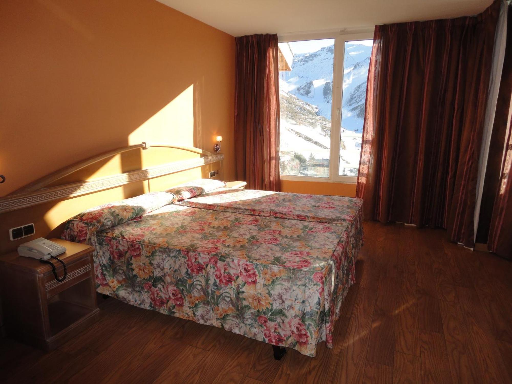 Hotel Reino Nevado Sierra Nevada Exteriér fotografie